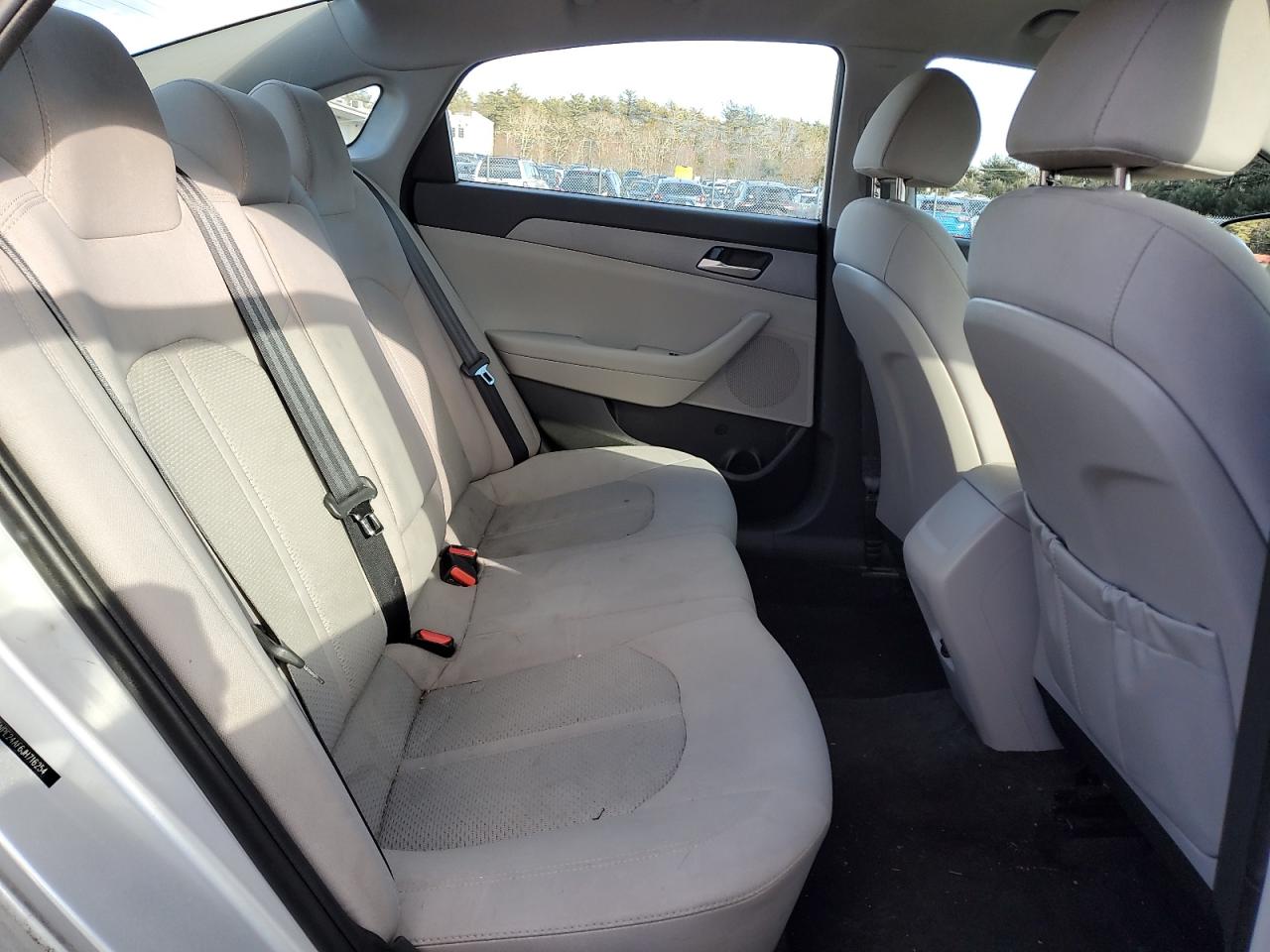2018 Hyundai Sonata - Image 10