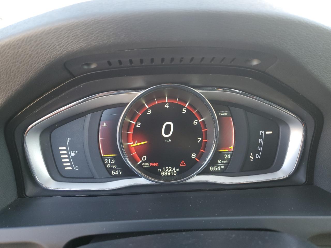 2016 Volvo S60 - Image 9