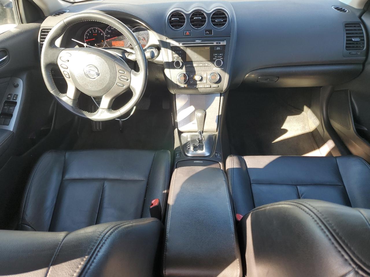 2012 Nissan Altima - Image 8