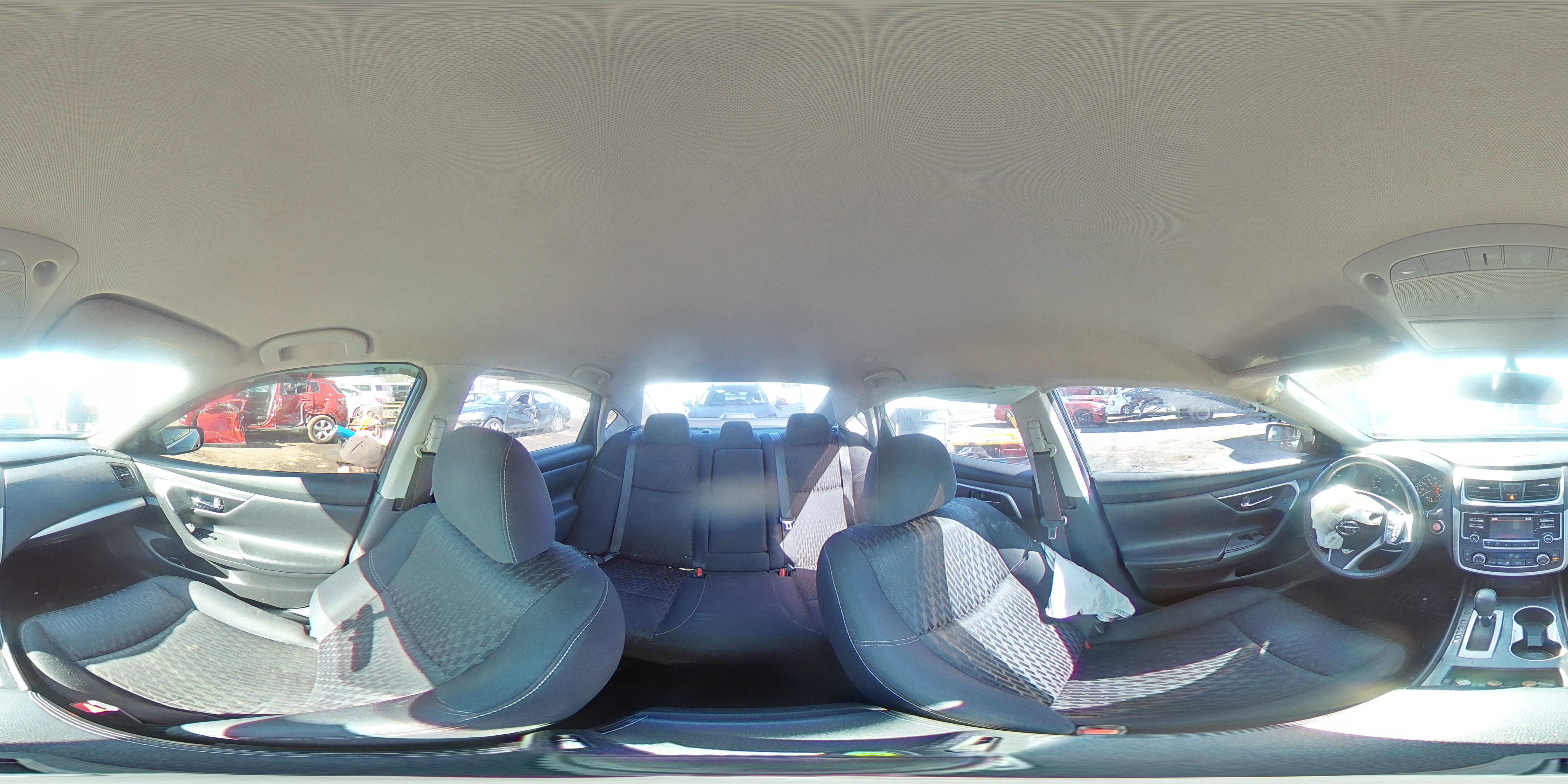 2017 Nissan Altima - Image 13