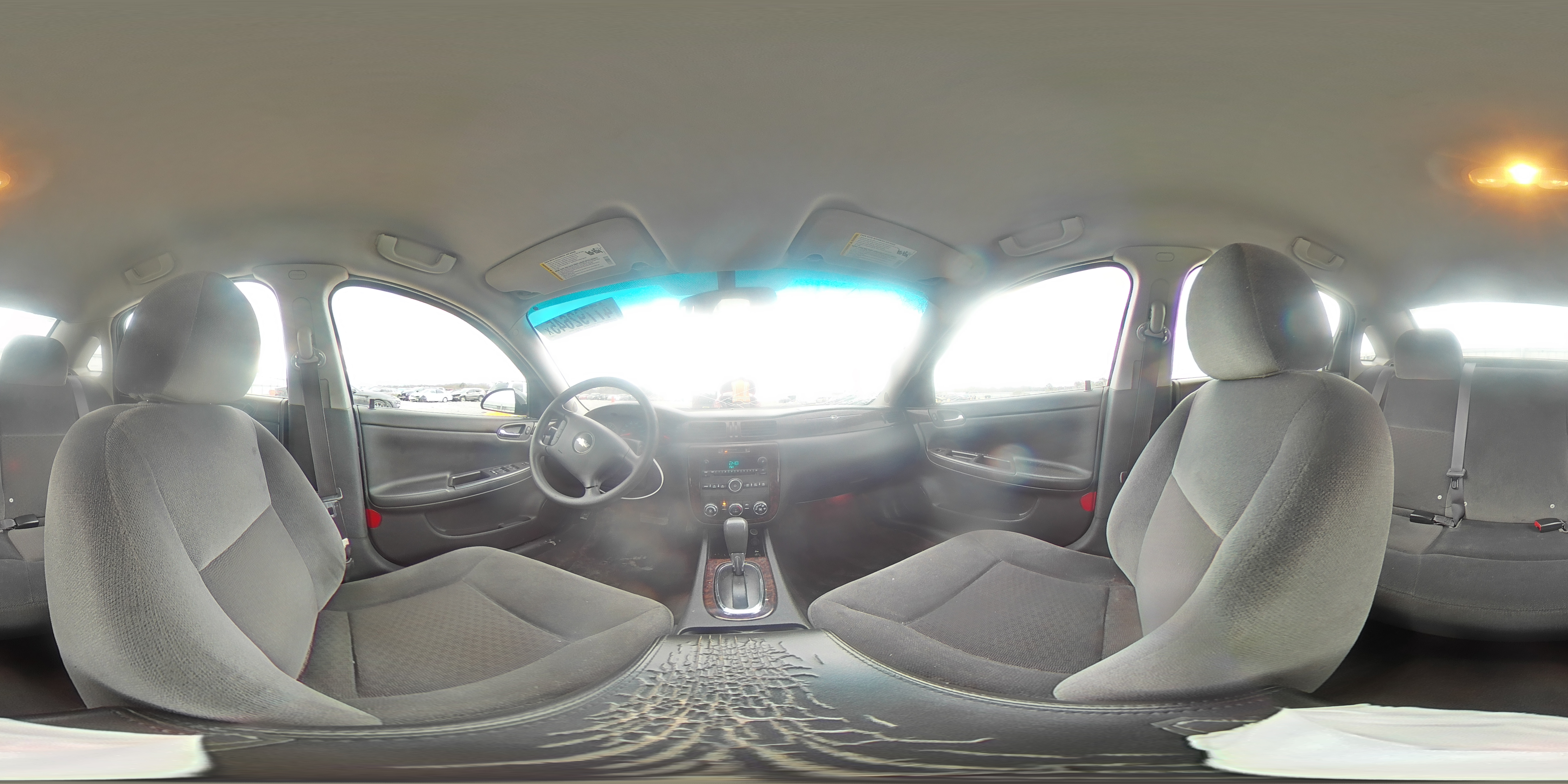 2015 Chevrolet Impala - Image 12