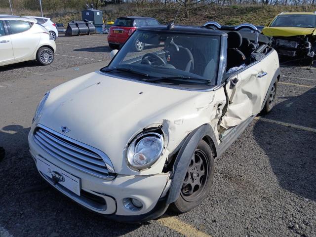 MINI ONE 2014