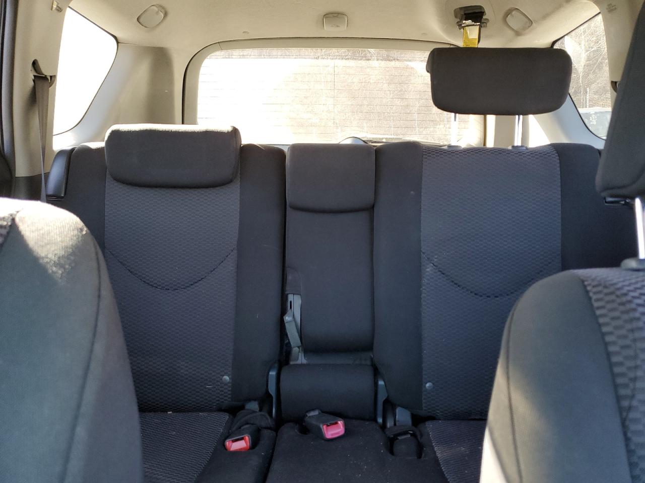 2010 Toyota RAV 4 - Image 10