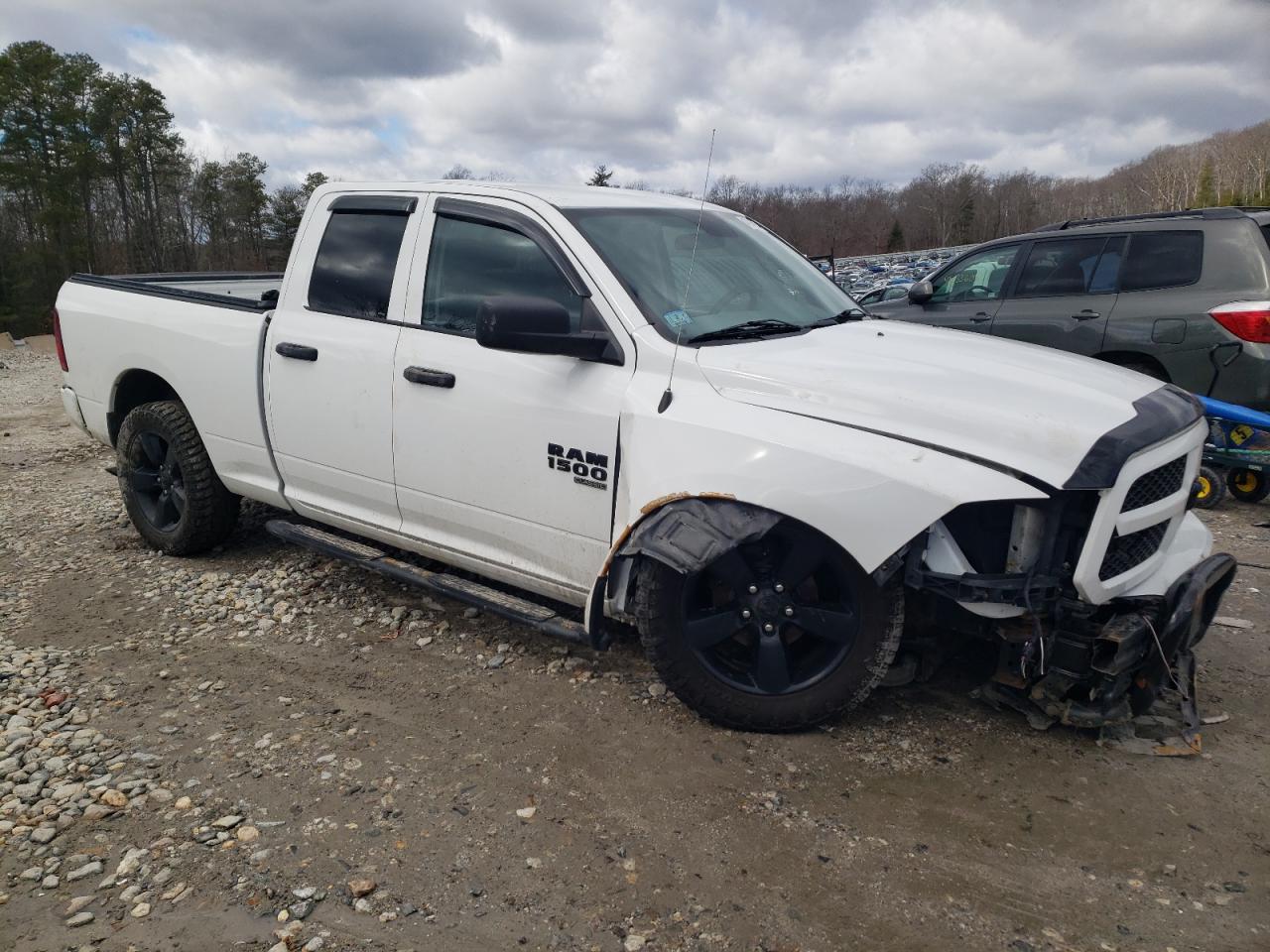 2019 RAM 1500 - Image 4