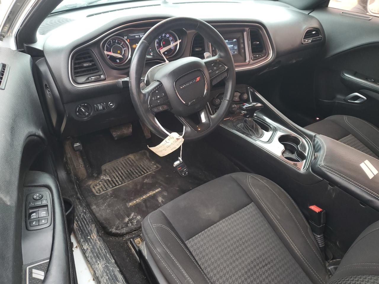 Image 8 of 2015 Dodge Challenger salvage vehicle - Lot #47399615 at Copart