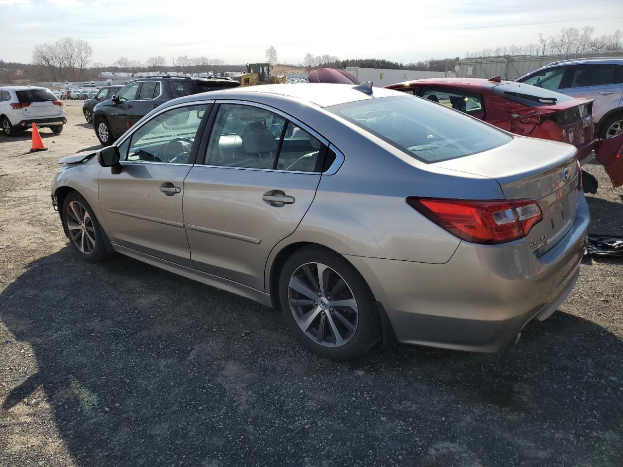 2016 Subaru Legacy - Image 2