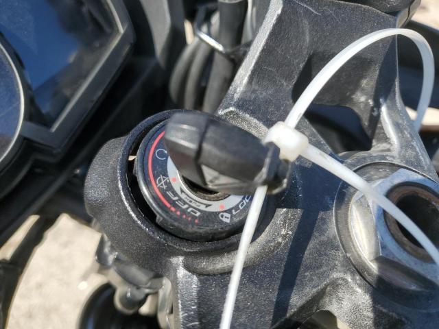  KAWASAKI ALL OTHER 2018 Два тона
