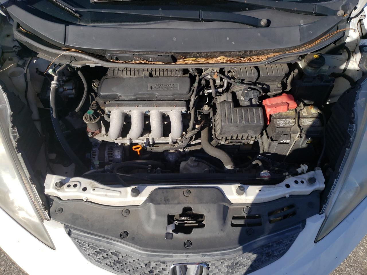 2010 Honda Fit - Image 11