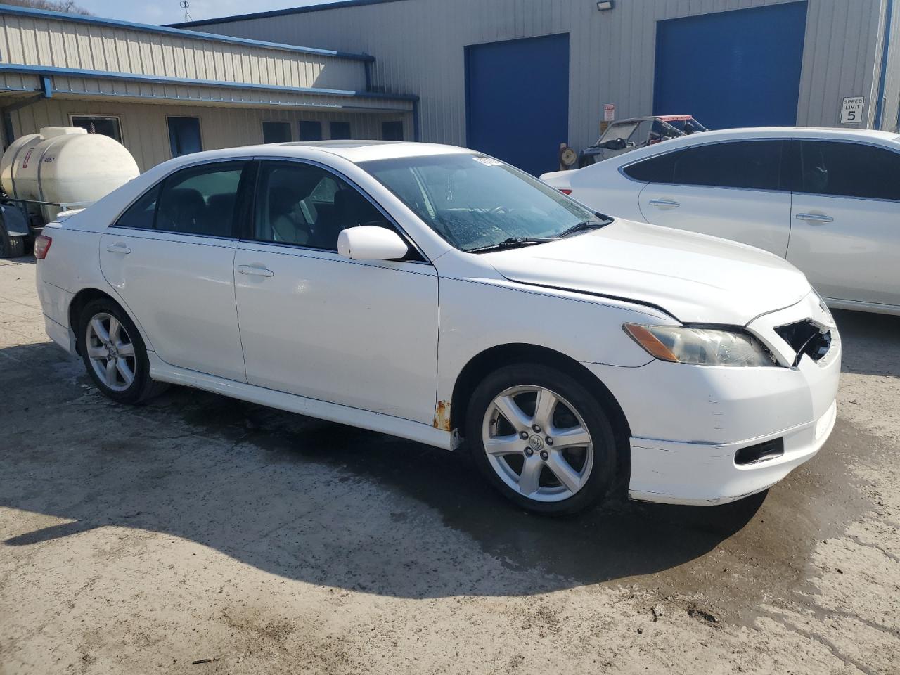 2009 Toyota Camry - Image 4