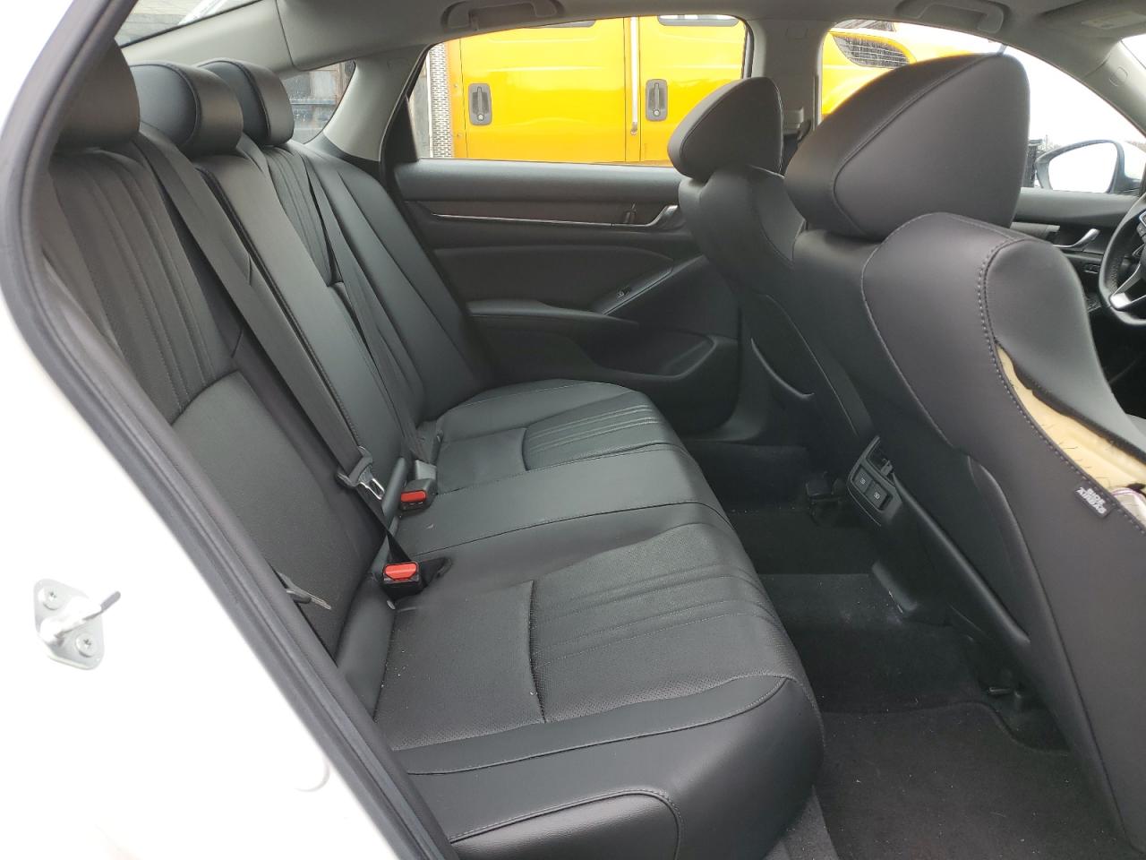 2021 Honda Accord - Image 10