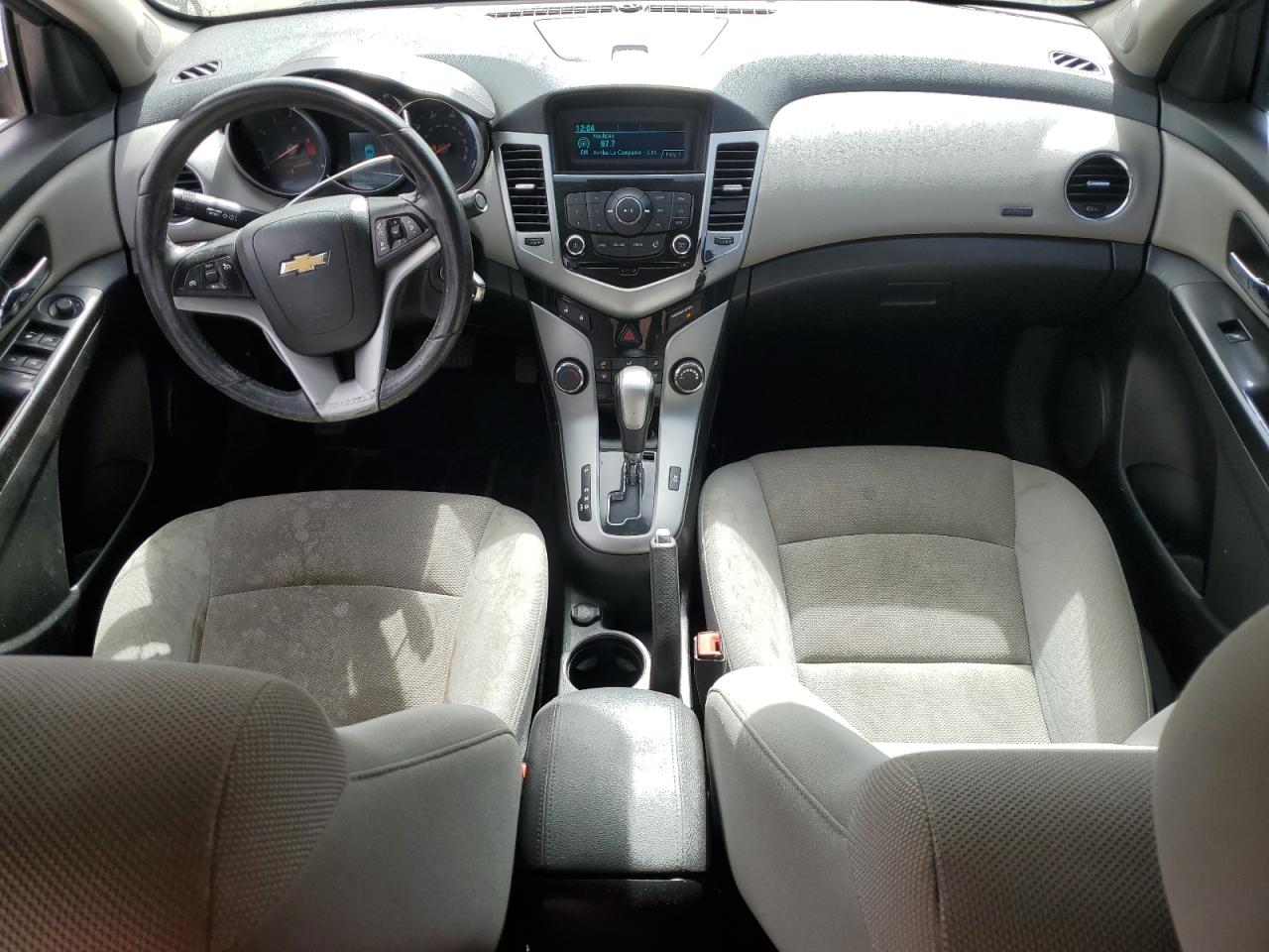 2013 Chevrolet Cruze - Image 8