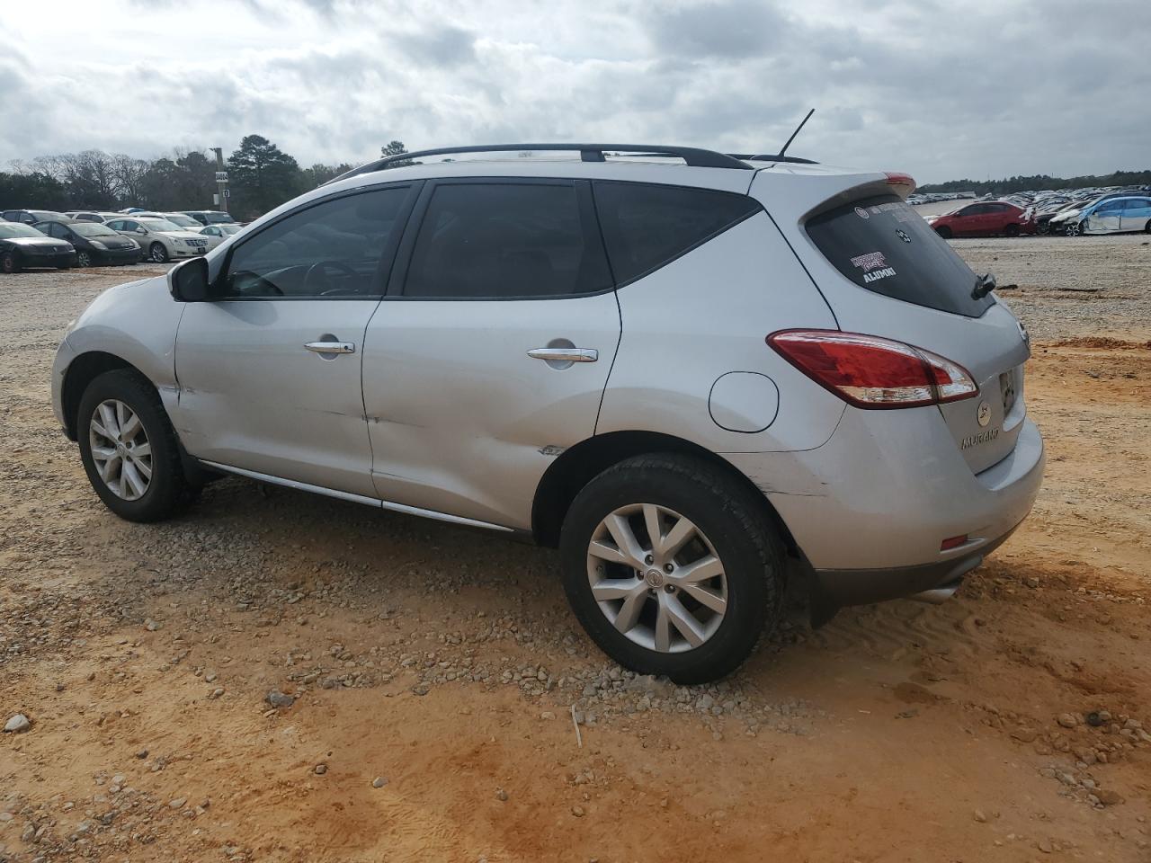 2012 Nissan Murano - Image 2