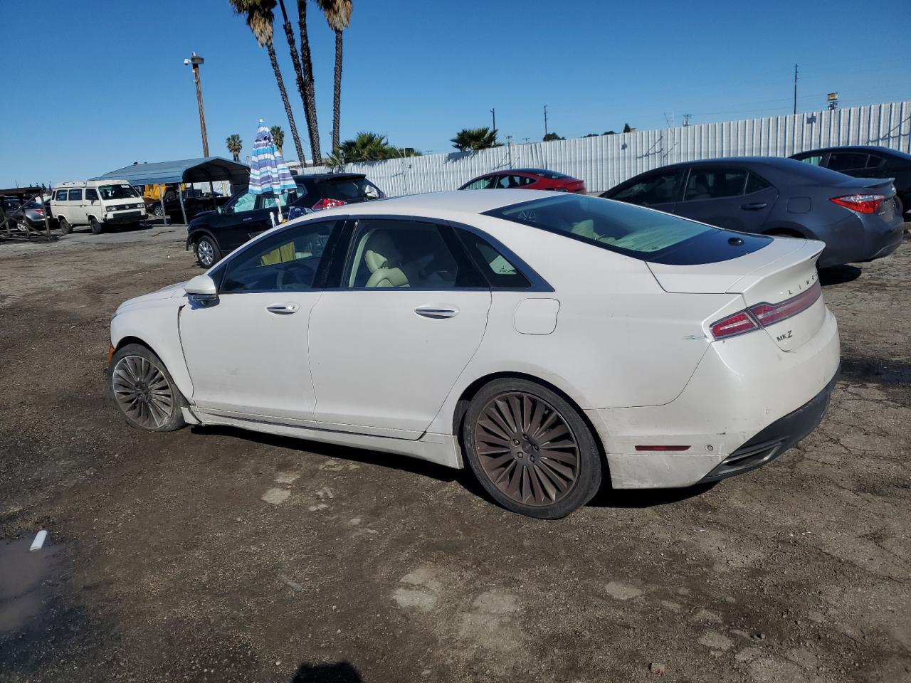 2013 Lincoln MKZ - Image 2