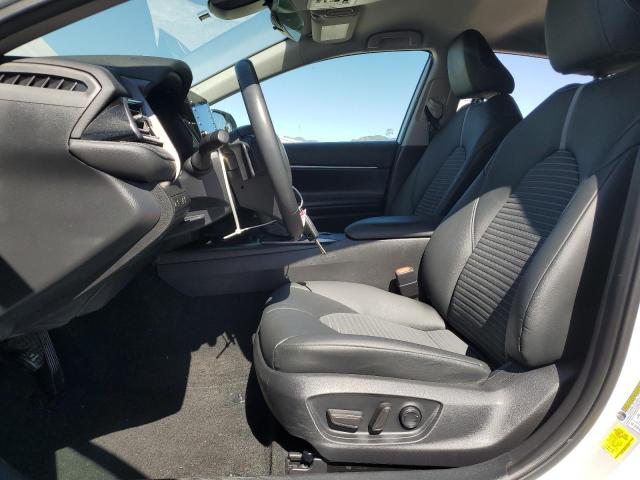  TOYOTA CAMRY 2023 Белы