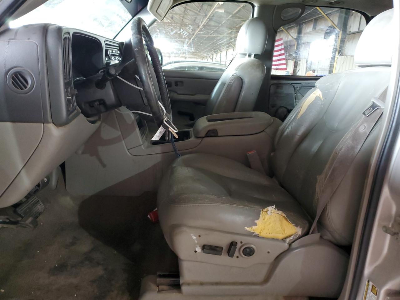 2006 Chevrolet Tahoe - Image 7