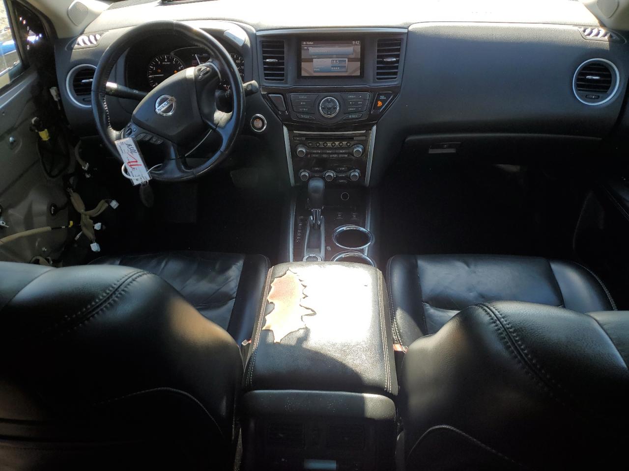 2014 Nissan Pathfinder - Image 8