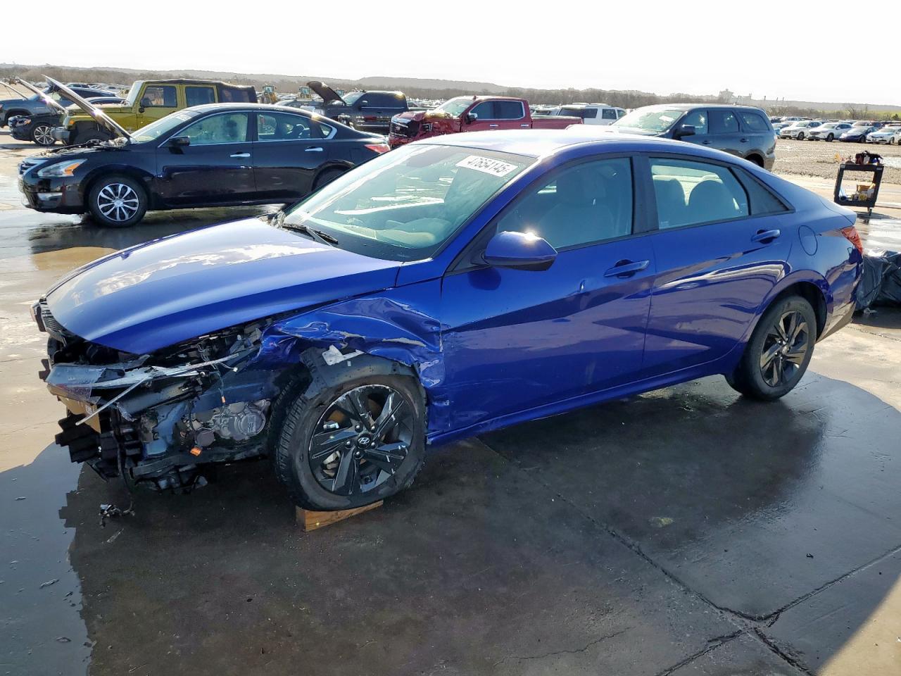 2022 Hyundai Elantra - Image 1