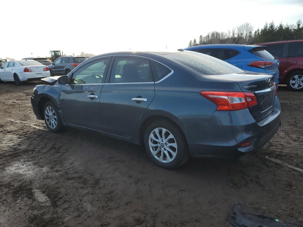 2016 Nissan Sentra - Image 2