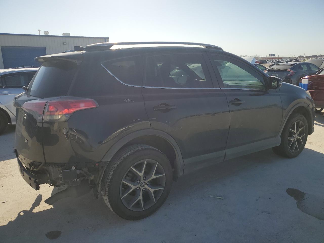 2017 Toyota RAV 4 - Image 3