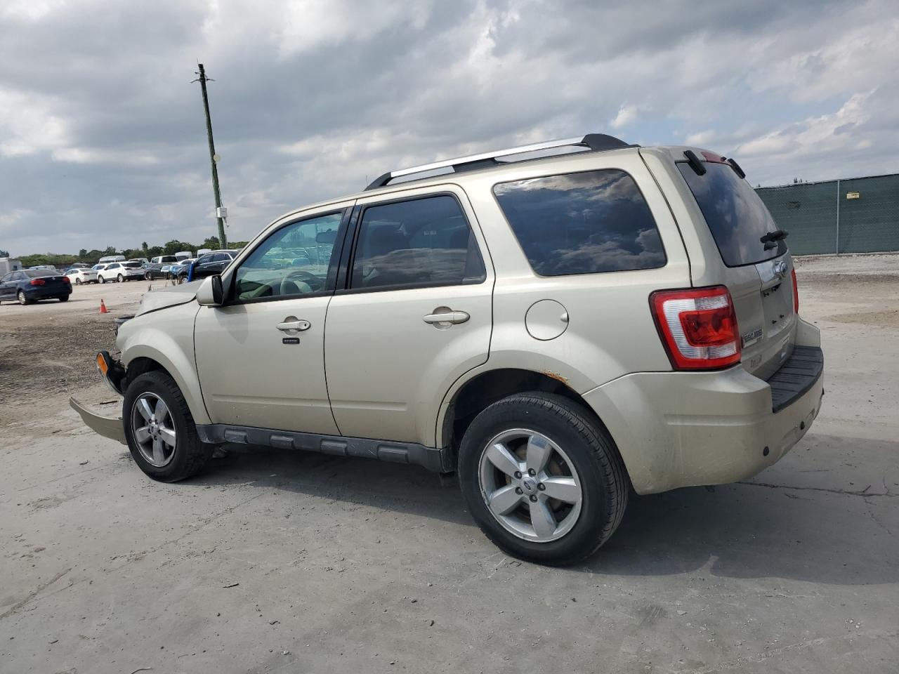 2012 Ford Escape - Image 2