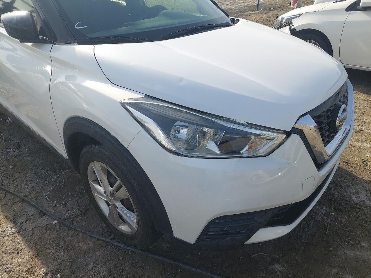 3N1CP5C92JL467802 - 2018 Nissan Kicks - #undefined