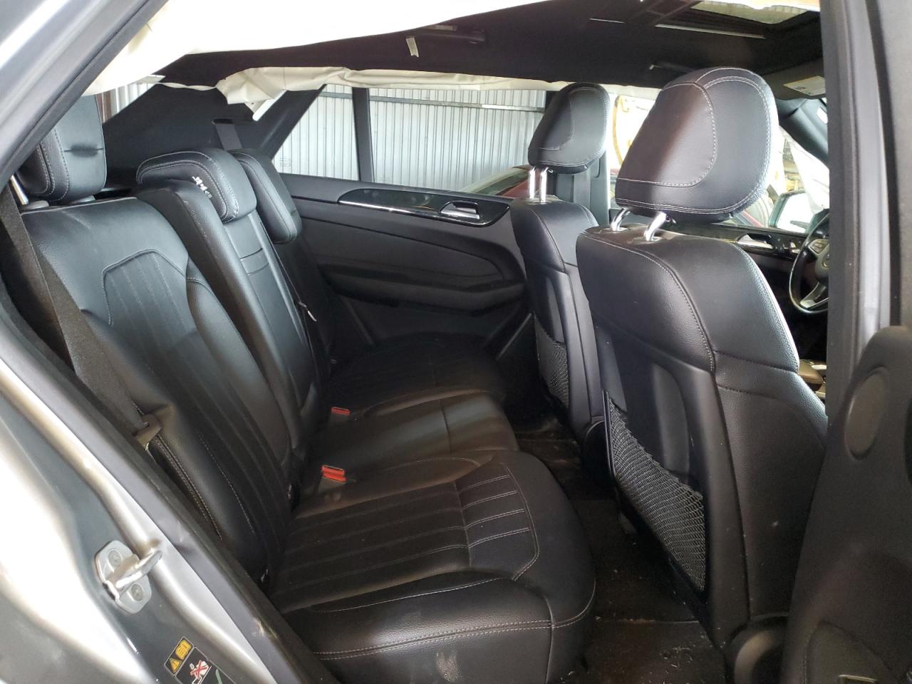 2016 Mercedes-Benz GLE - Image 11