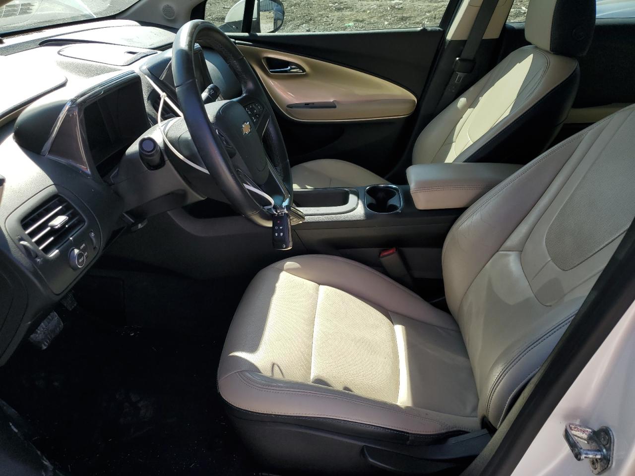 2012 Chevrolet Volt - Image 7