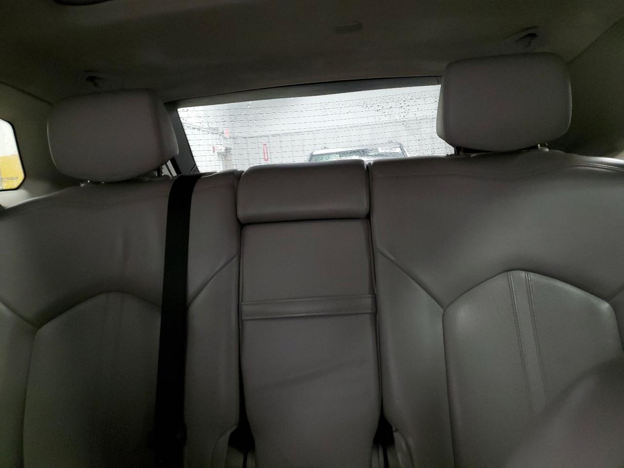 2013 Cadillac SRX - Image 10