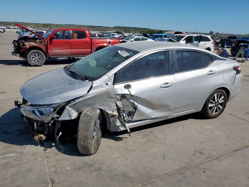 2020 Nissan Versa Sv