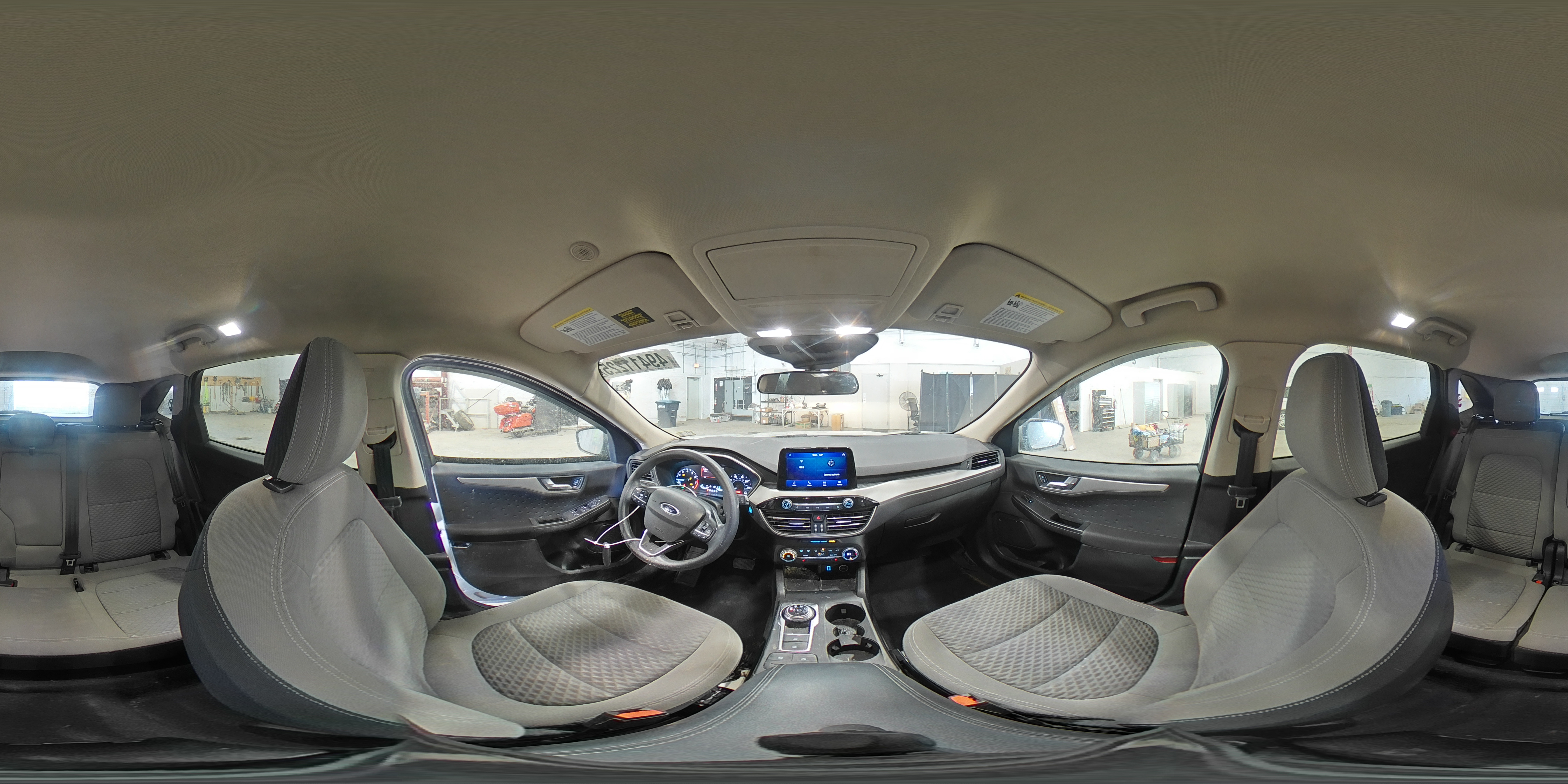 2020 Ford Escape - Image 15