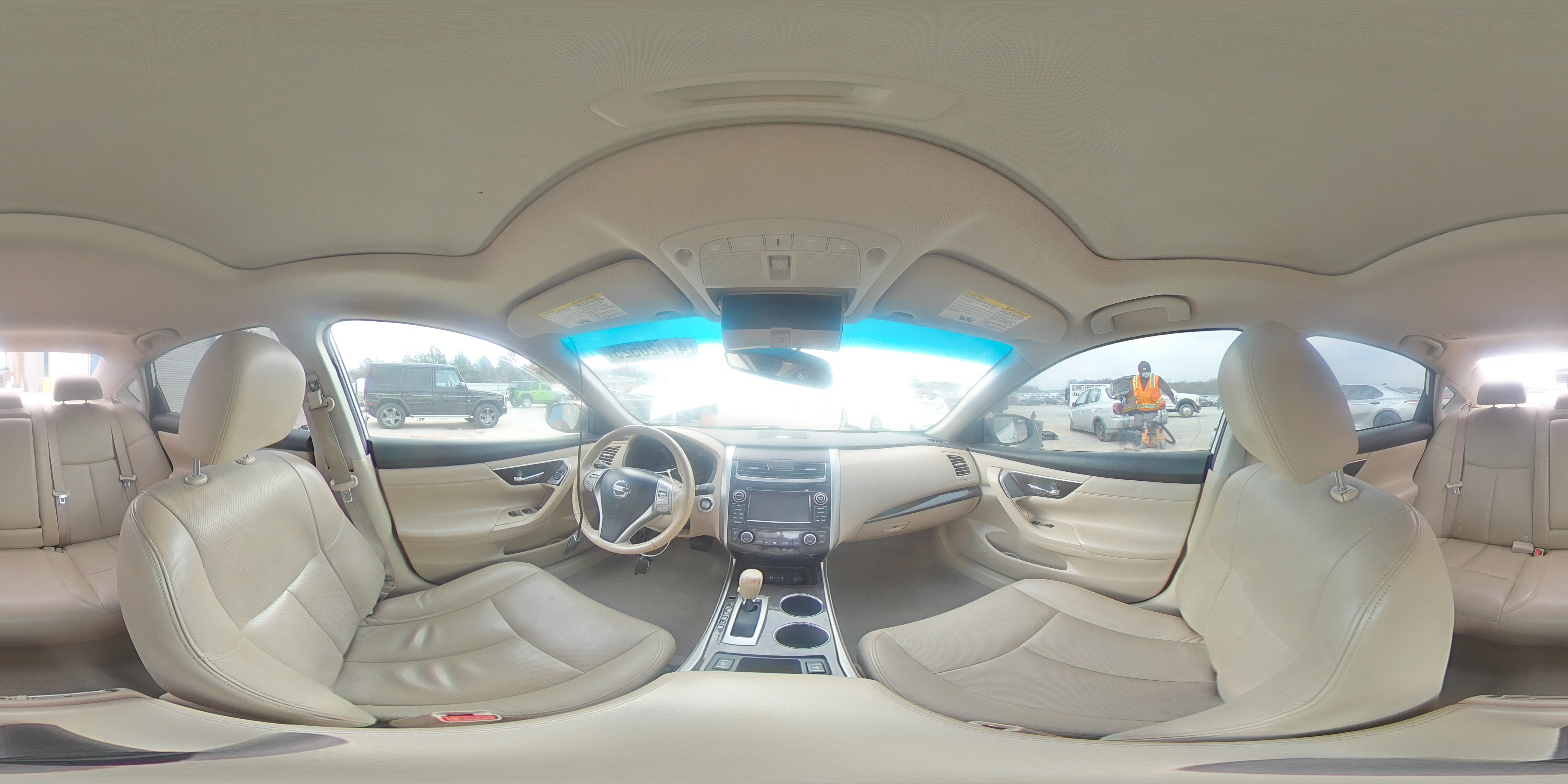 2014 Nissan Altima - Image 14