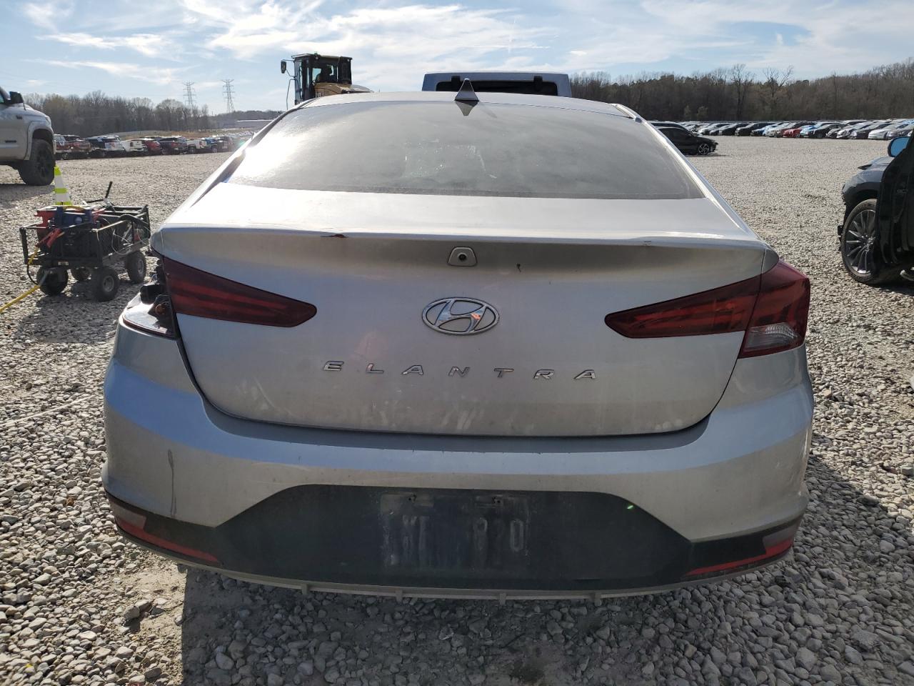 2020 Hyundai Elantra - Image 6