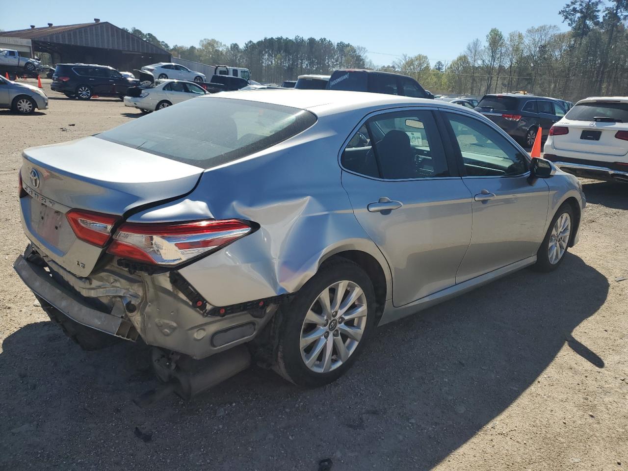 2018 Toyota Camry - Image 3