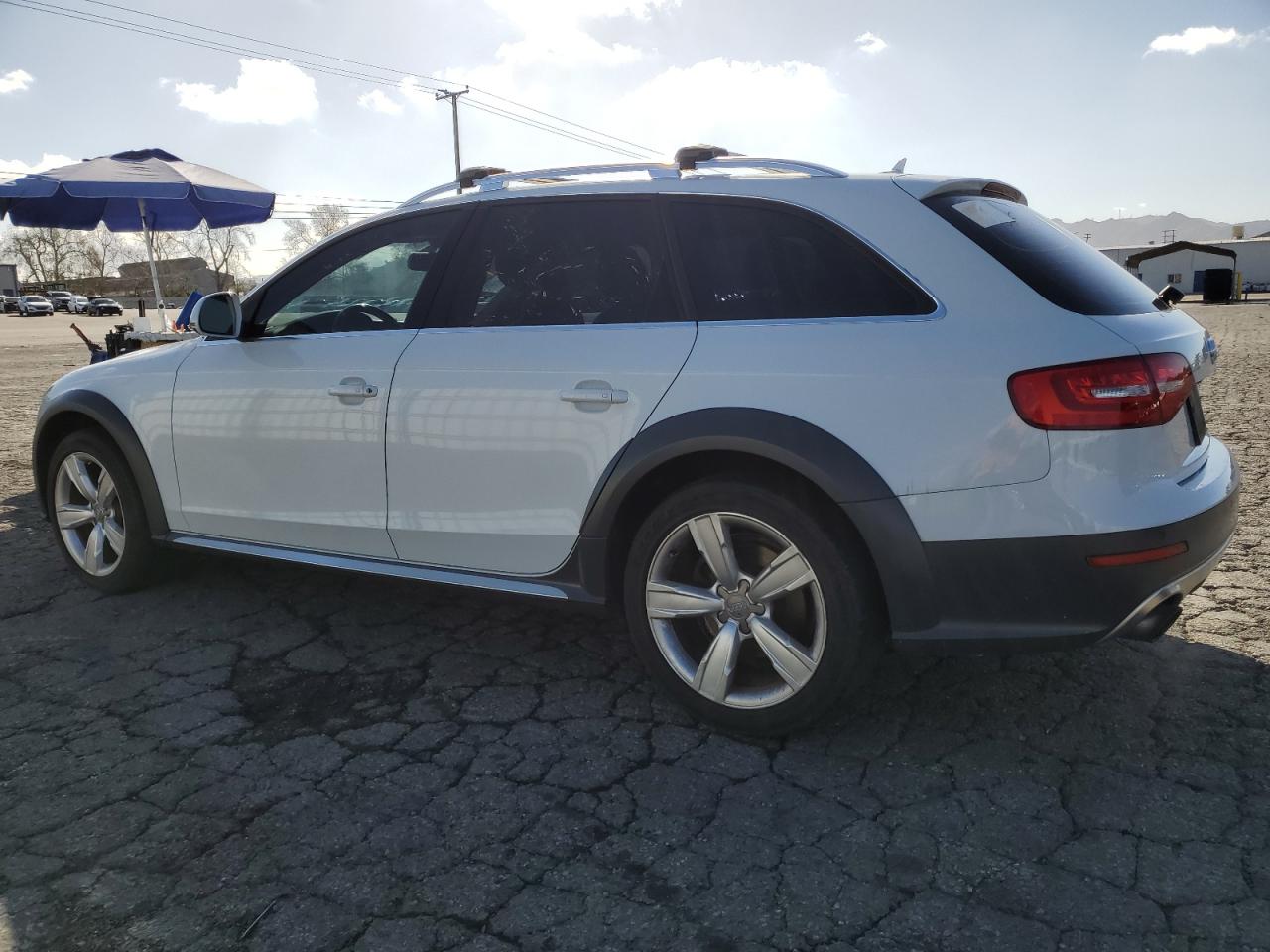 2013 Audi A4 - Image 2