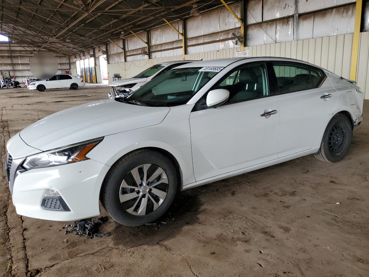 2019 Nissan Altima - Image 1