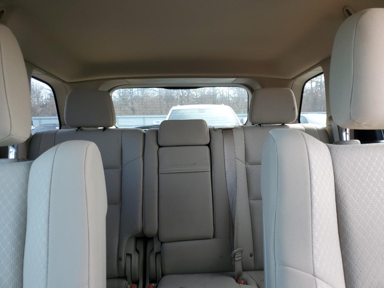 2019 Jeep Grand Cherokee - Image 10