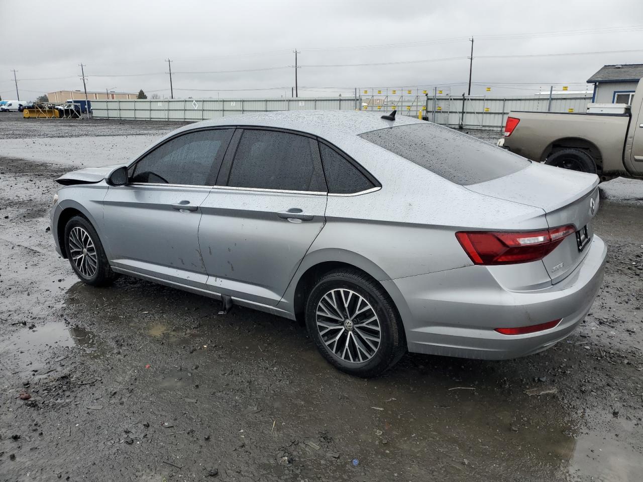 2021 Volkswagen Jetta - Image 2