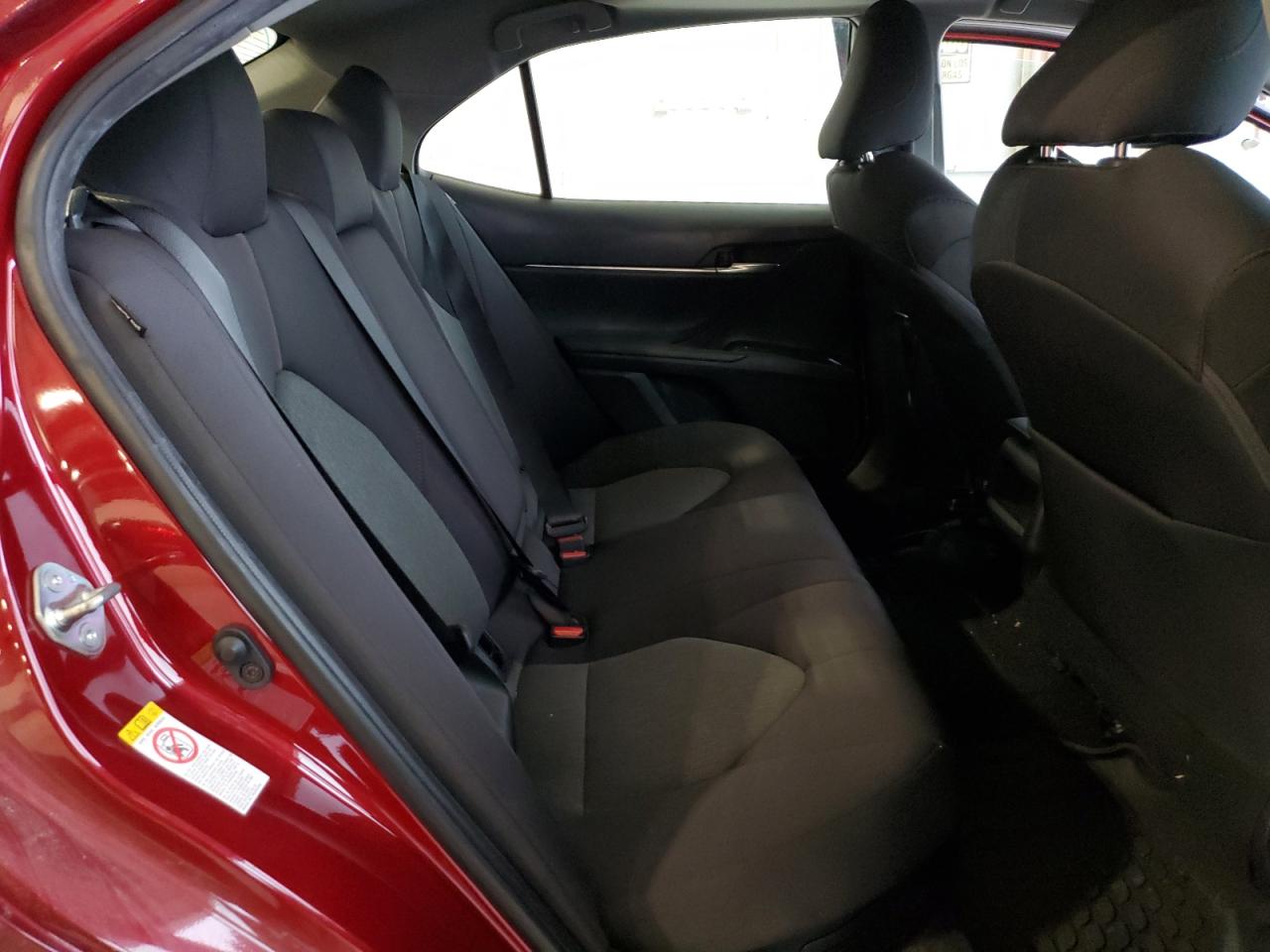 2018 Toyota Camry - Image 10