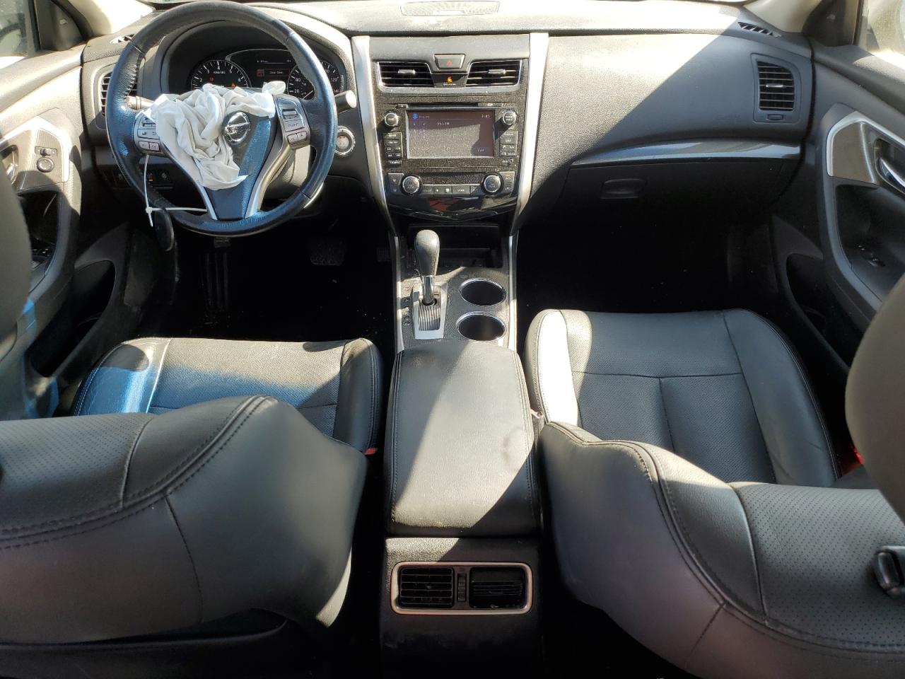 2014 Nissan Altima - Image 8
