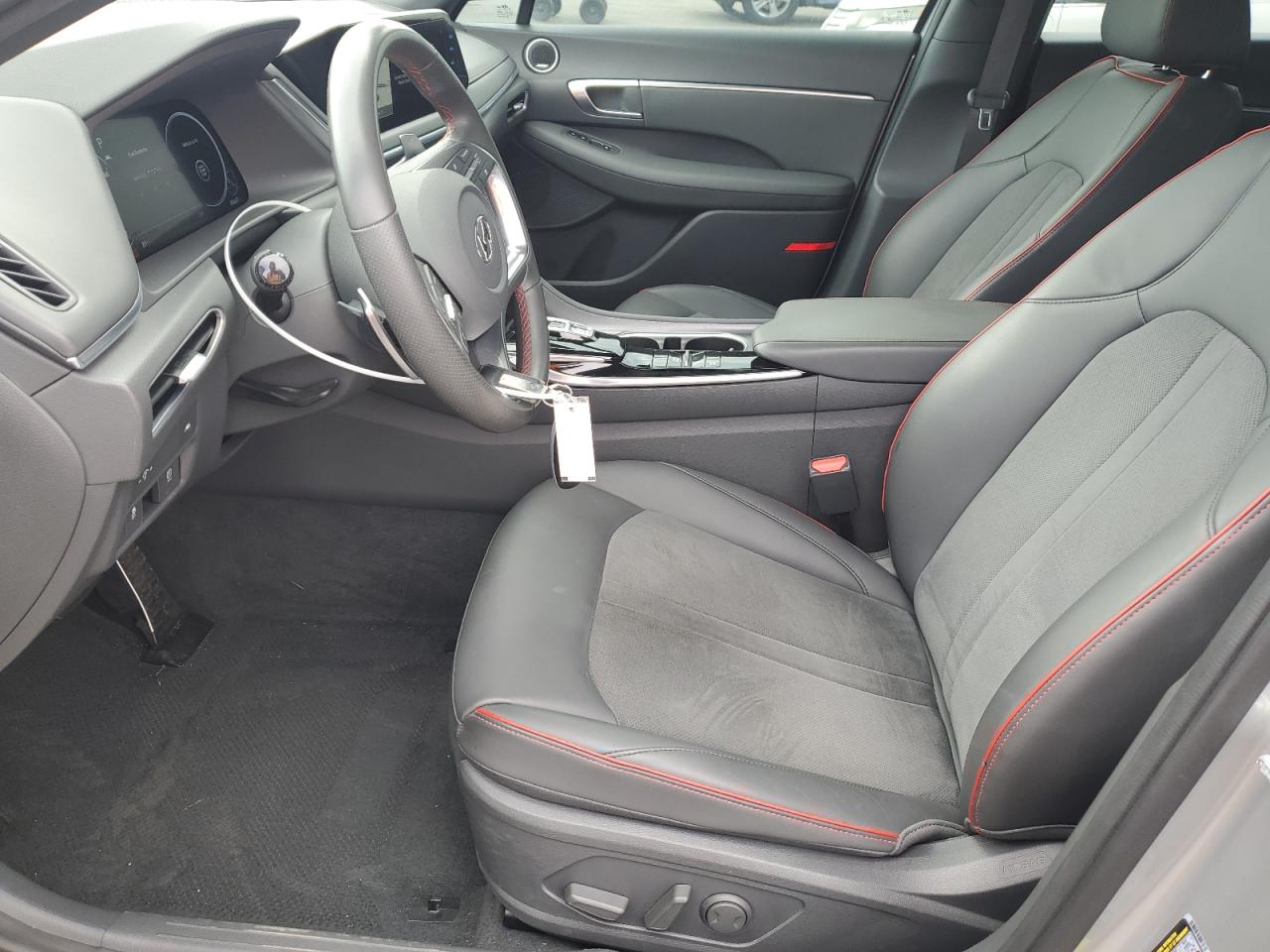 2021 Hyundai Sonata - Image 7
