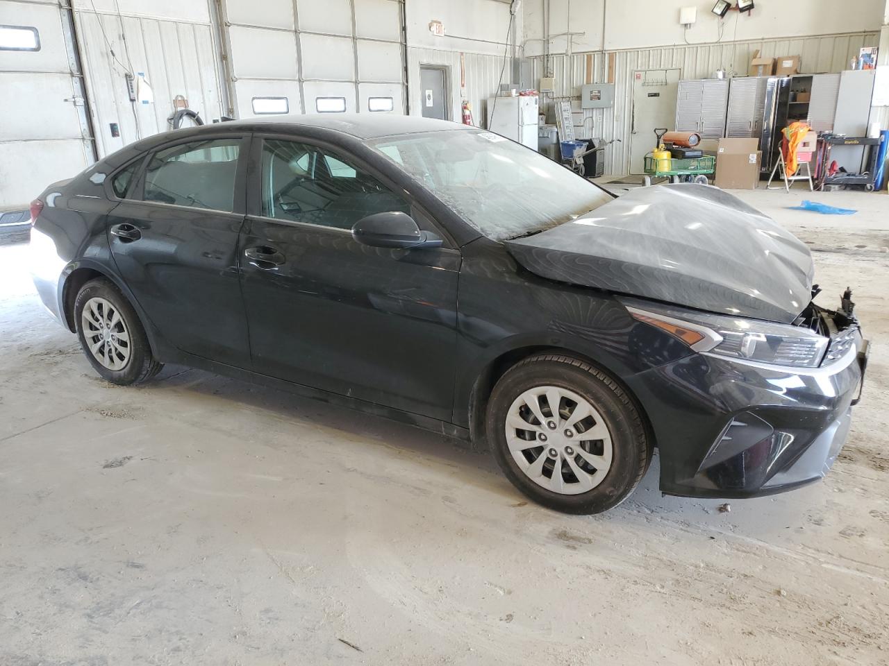 2024 Kia Forte - Image 4