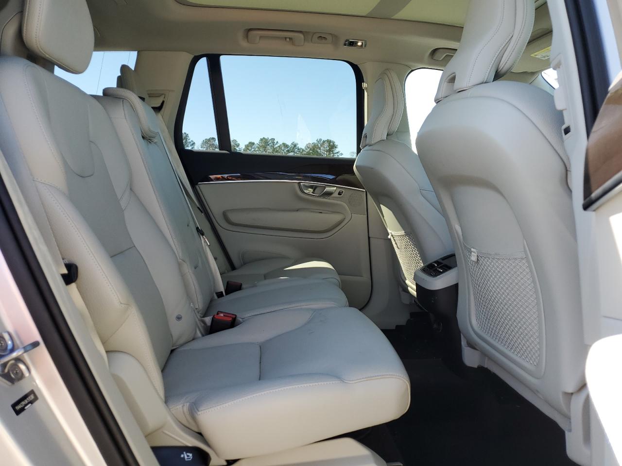 2019 Volvo XC90 - Image 11