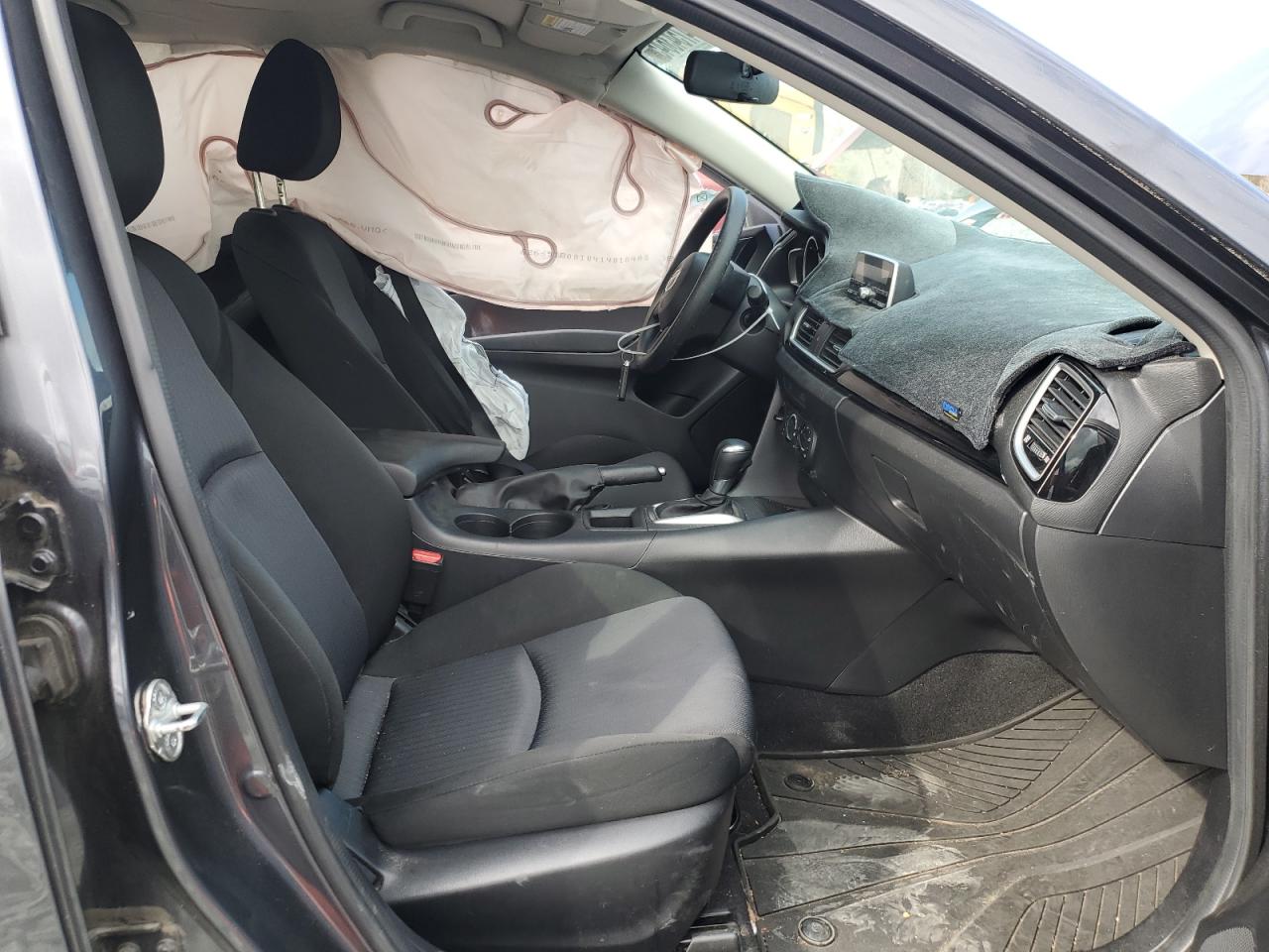 2014 Mazda 3 - Image 7