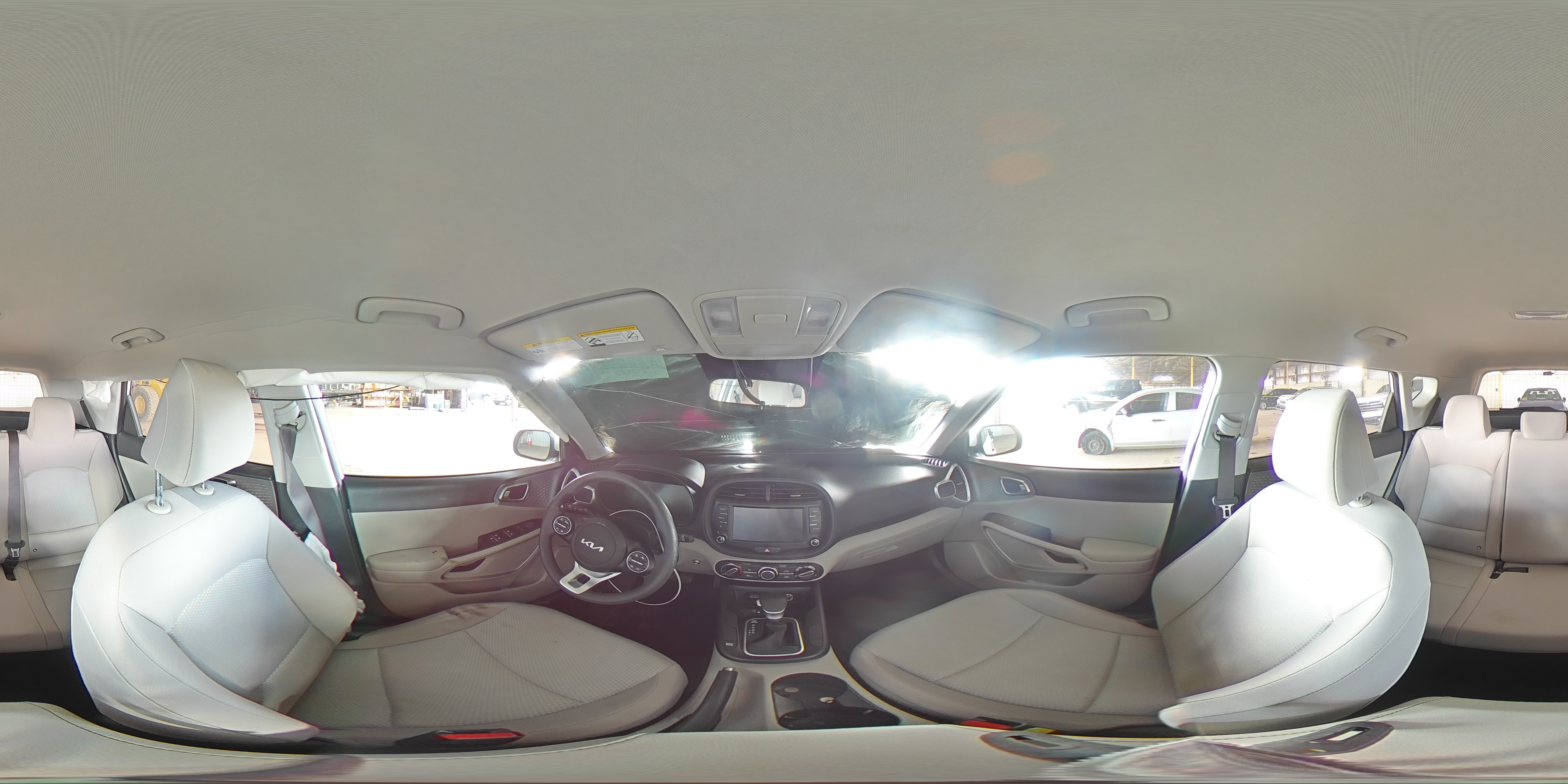 2023 Kia Soul - Image 12