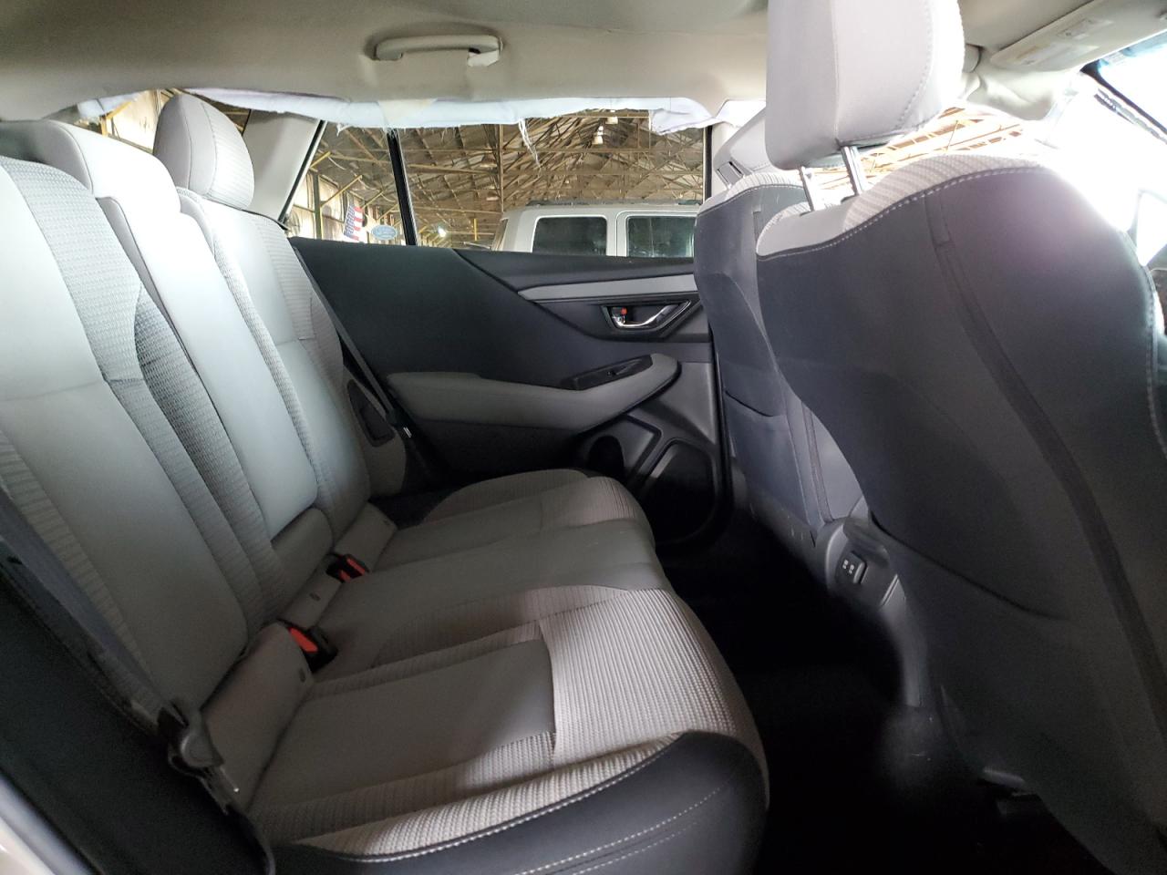 2021 Subaru Outback - Image 10