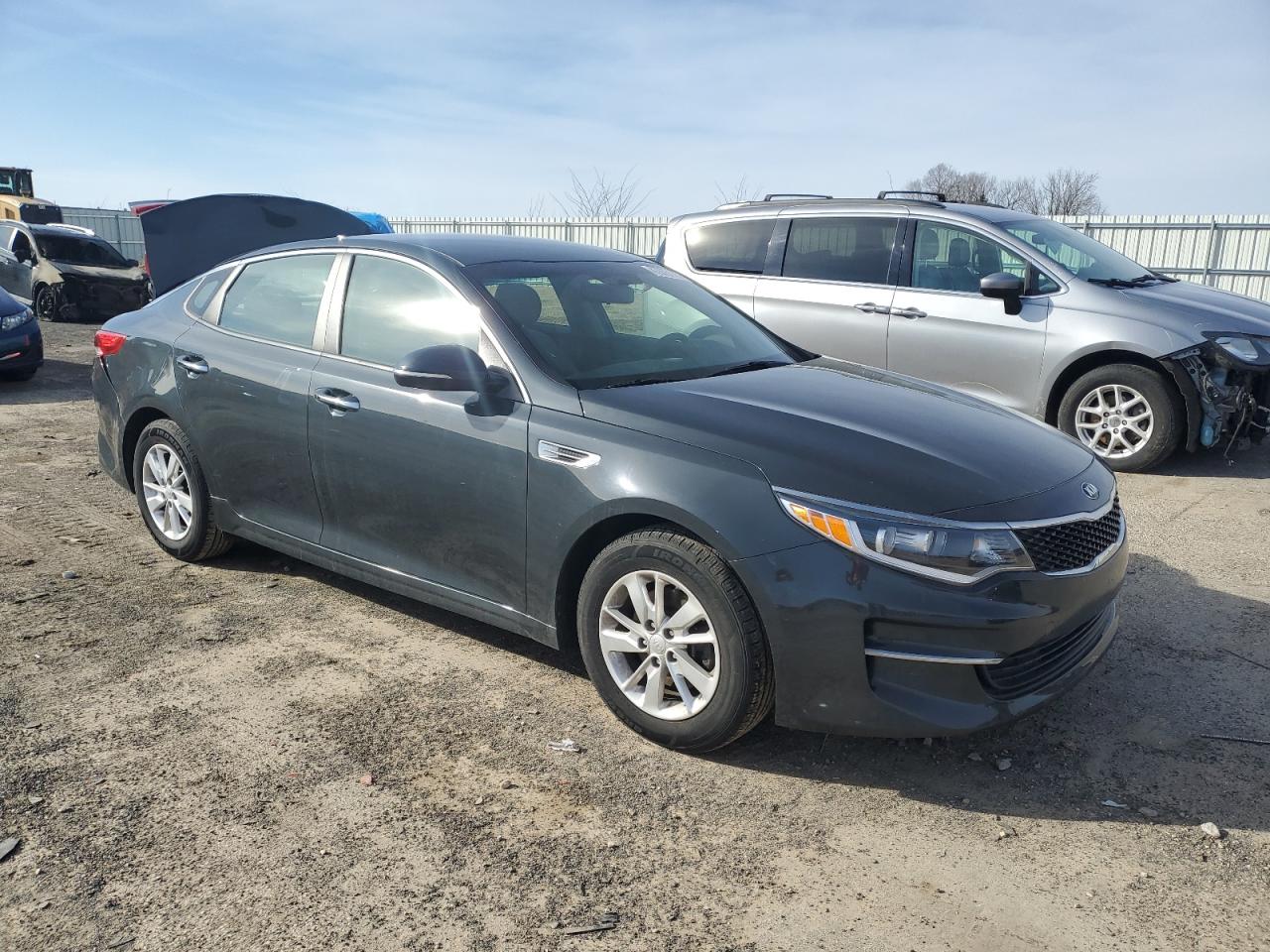 2016 Kia Optima - Image 4