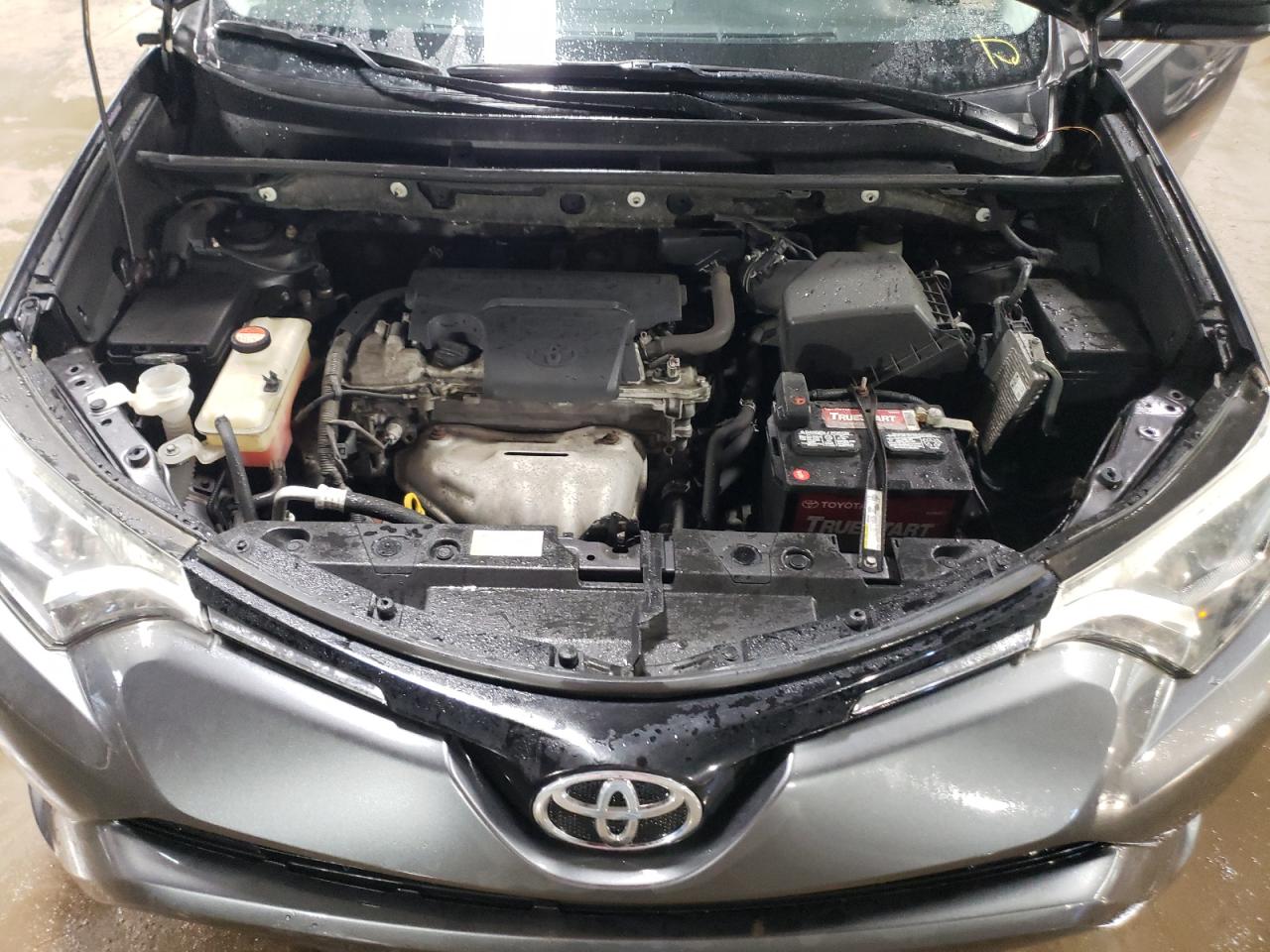 2016 Toyota RAV 4 - Image 11