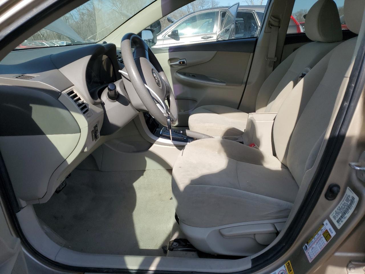 2010 Toyota Corolla - Image 7