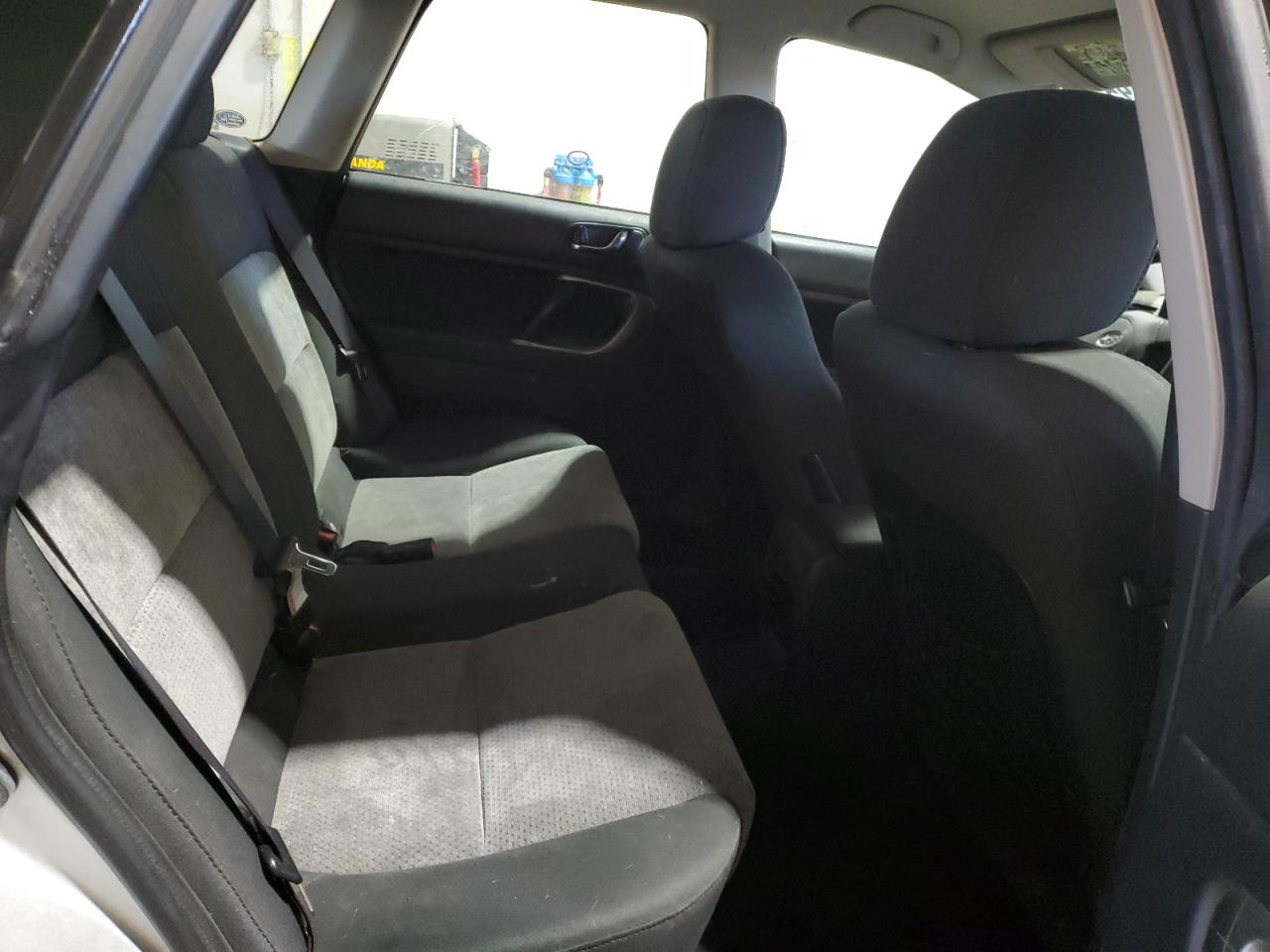 2006 Subaru Legacy - Image 10