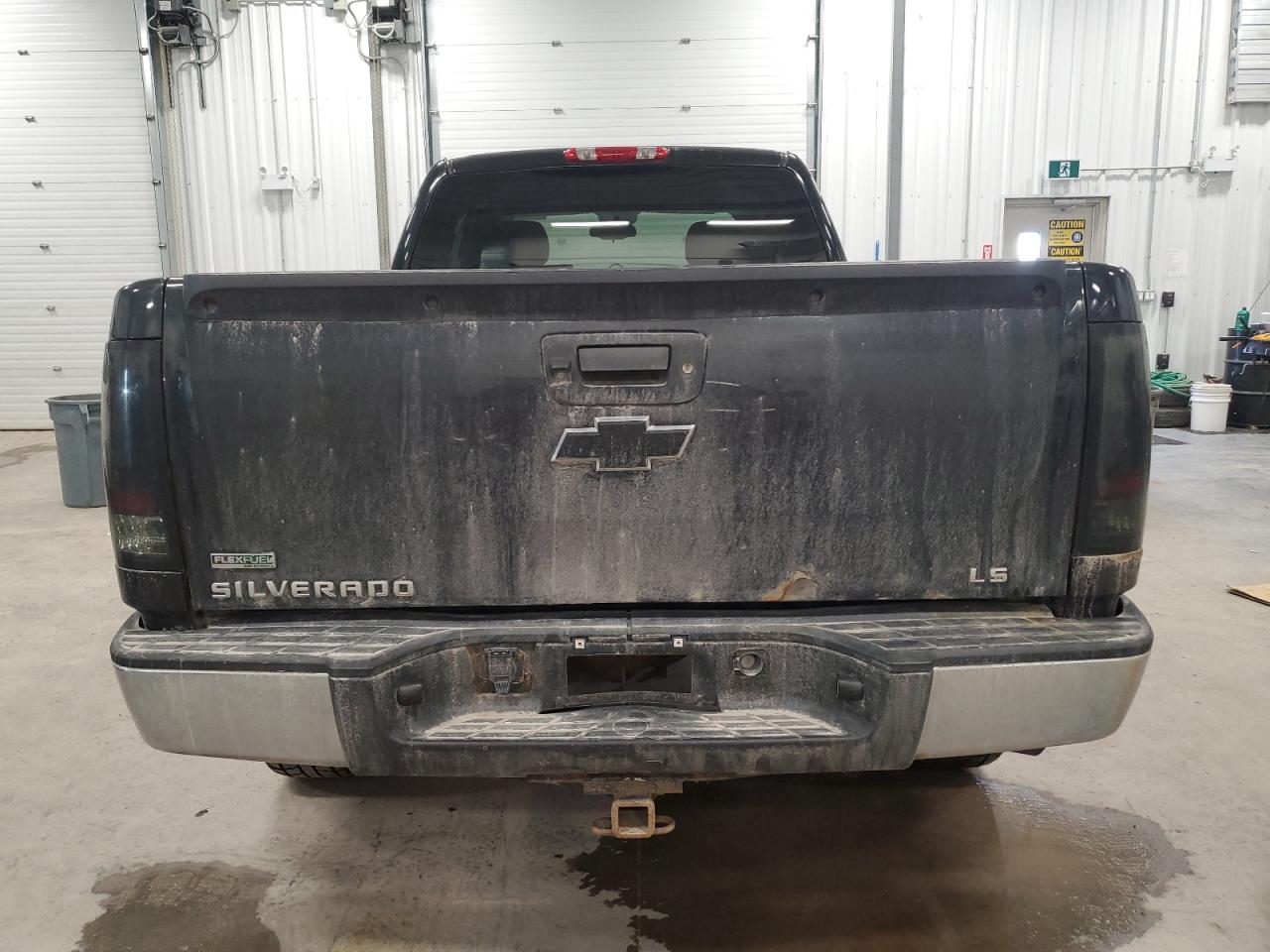 2009 Chevrolet Silverado - Image 6